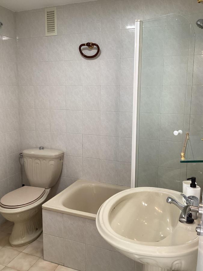 Fuengirola Puerto 2 Room & Parking Exteriör bild
