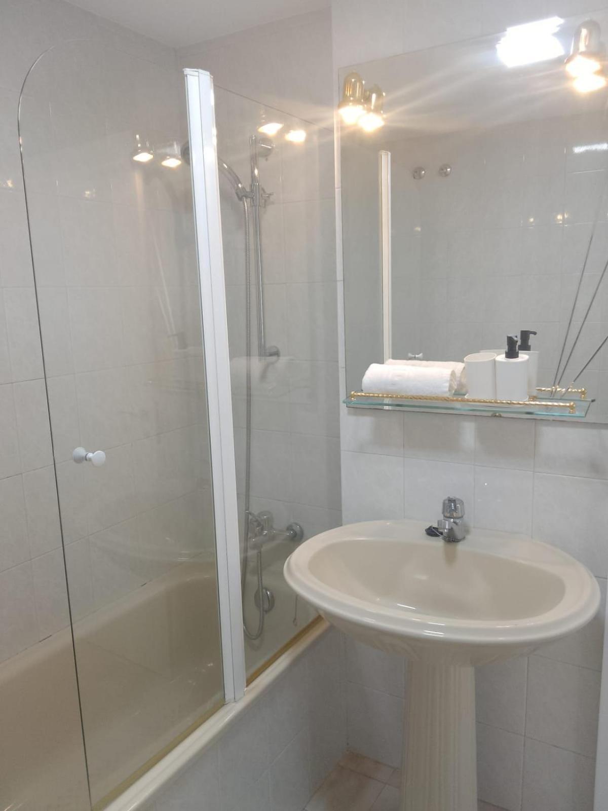 Fuengirola Puerto 2 Room & Parking Exteriör bild